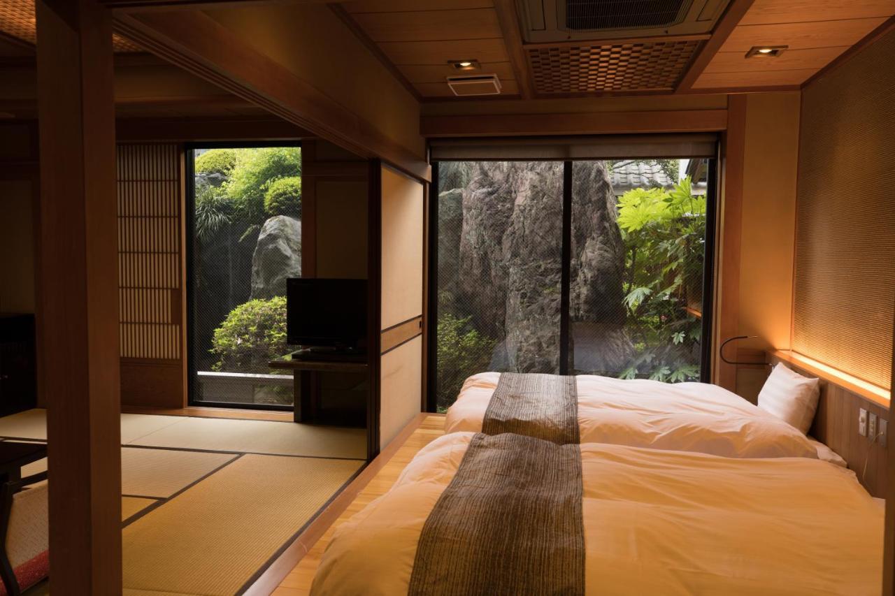 Beautiful Japanese Garden Kagetsu Otel Fuefuki Dış mekan fotoğraf