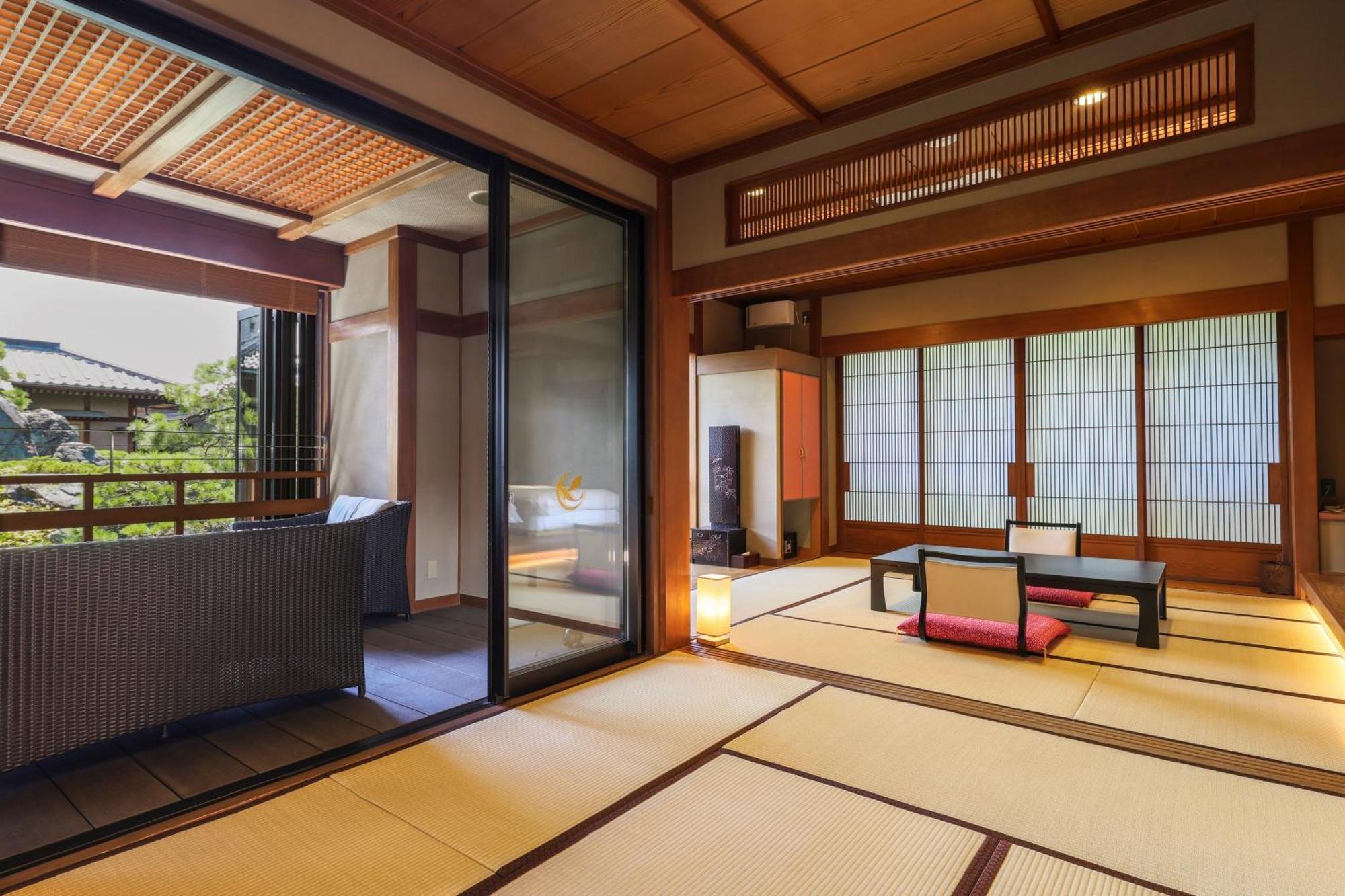 Beautiful Japanese Garden Kagetsu Otel Fuefuki Dış mekan fotoğraf
